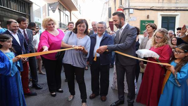 Armengol inaugura el Mercado Medieval de Capdepera Armengol inaugura el Mercado Medieval de Capdepera