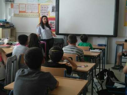 Alumnos del colegio de Las Gabias reciben charlas contra los micromachismos.