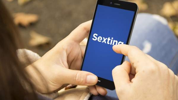 Un 30% de los jóvenes ha participado en un caso de sexting Un 30% de los jóvenes ha participado en un caso de sexting