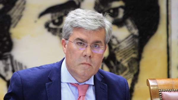 El secretario de estado de Hacienda, José Enrique Fernández de Moya. El secretario de estado de Hacienda, José Enrique Fernández de Moya.