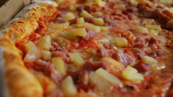 Pizza Hawaiana Pizza Hawaiana