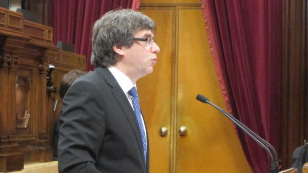 El presidente C.Puigdemont en el pleno del Parlament El presidente C.Puigdemont en el pleno del Parlament