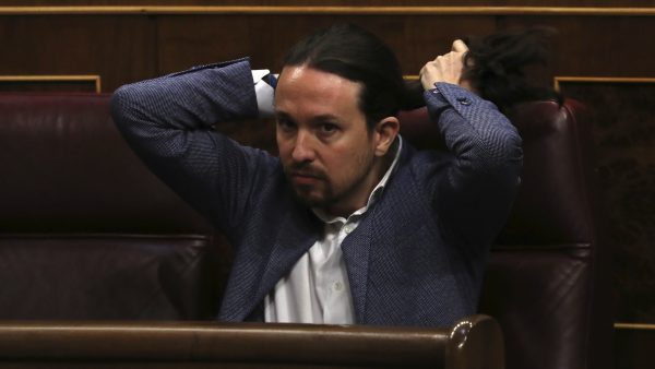 Iglesias se arregla su coleta Iglesias se arregla su coleta