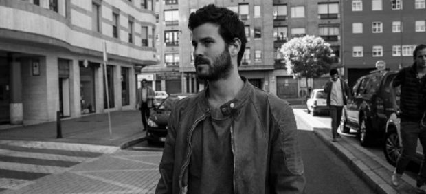 Willy Bárcenas, cantante de Taburete