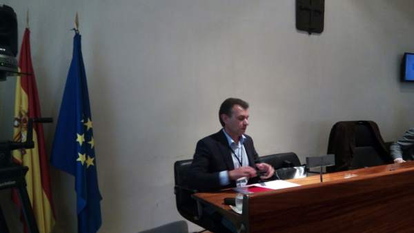 El Presidente De La Mancomunidad Cabo Peñas Y Alcalde Gozón, Jorge Suárez. El Presidente De La Mancomunidad Cabo Peñas Y Alcalde Gozón, Jorge Suárez.
