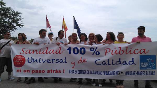 Marea Blanca en las Cortes Marea Blanca en las Cortes