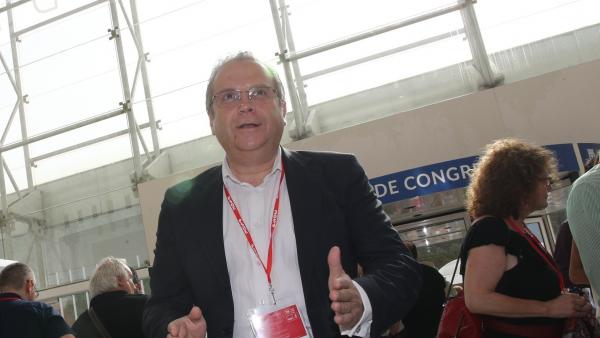 Carmona a su llegada al Congreso del PSOE Carmona a su llegada al Congreso del PSOE