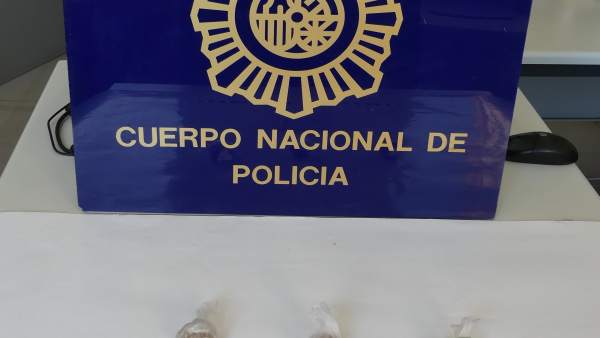 Drogas ocupadas a los detenidos. Drogas ocupadas a los detenidos.