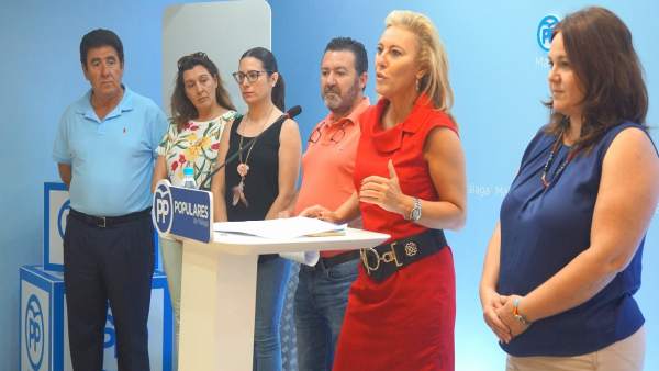 Carolina España en Rueda de prensa del PP Carolina España en Rueda de prensa del PP