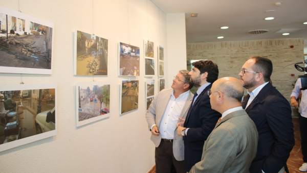 Fotos / El Presidente De La Comunidad Visita Los Alcázar Es Fotos / El Presidente De La Comunidad Visita Los Alcázar Es