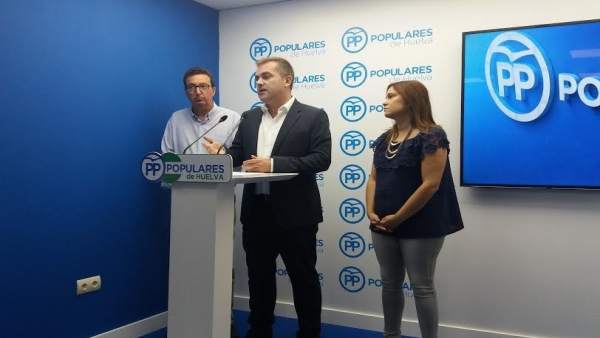 El portavoz del PP en Bollullos Par del Condado, Adrián Moreno. El portavoz del PP en Bollullos Par del Condado, Adrián Moreno.