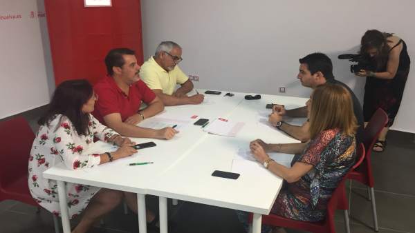 Reunión del Grupo Parlamentario Socialista de Huelva. Reunión del Grupo Parlamentario Socialista de Huelva.