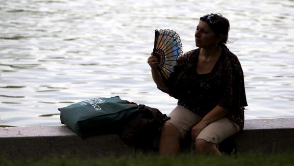Sol, Calor, Temperaturas, Buen Tiempo, Refrescarse, Abanico Sol, Calor, Temperaturas, Buen Tiempo, Refrescarse, Abanico