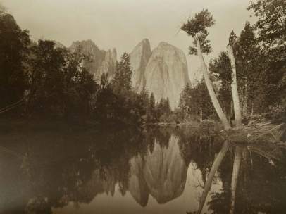 Fotografía del milenario valle de Yosemite realizada por Carleton Watkins