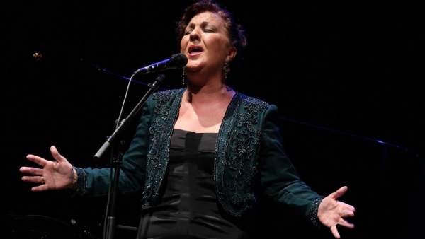 La cantaora Carmen Linares La cantaora Carmen Linares