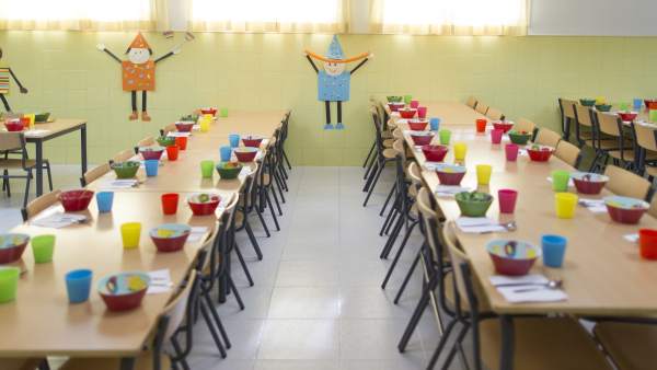 Colegio, escuela, primaria, infantil, niño, niña, niños, comedor escolar Colegio, escuela, primaria, infantil, niño, niña, niños, comedor escolar