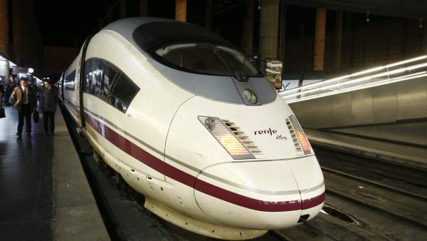 Tren AVE Tren AVE