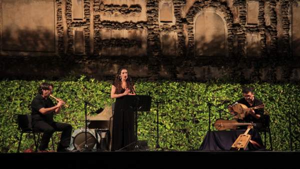 Actuación de las Noches en los Jardines del Real Alcázar de Sevilla Actuación de las Noches en los Jardines del Real Alcázar de Sevilla