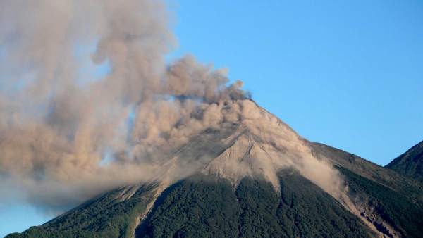 Volcán de Fuego, en Guatemala Volcán de Fuego, en Guatemala