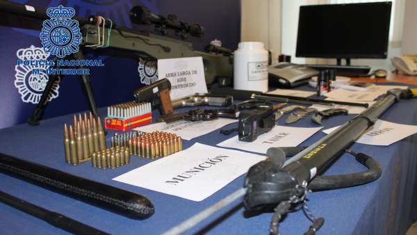 Material incautado por la Policía Nacional. Material incautado por la Policía Nacional.