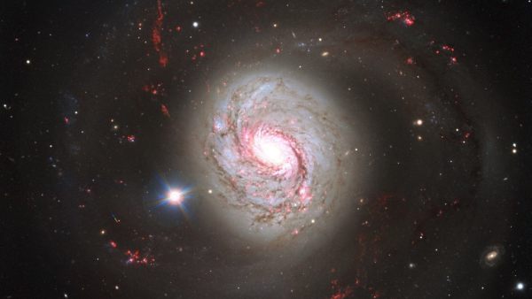 Una galaxia muy lejana Una galaxia muy lejana