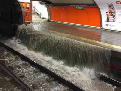 Una estación de Metro de Madrid inundada