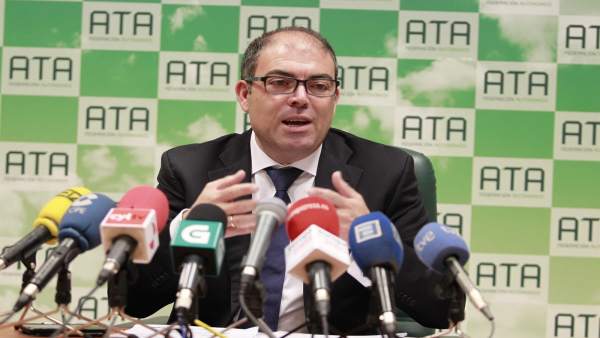 Lorenzo Amor, presidnete de ATA Lorenzo Amor, presidnete de ATA
