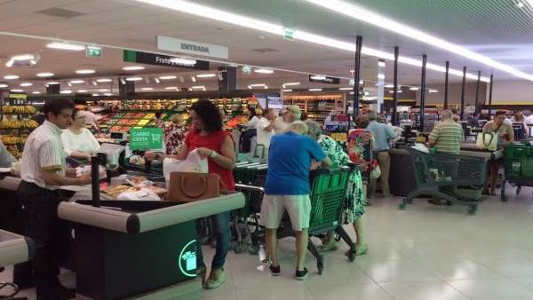 Tienda de Mercadona adaptada a un nuevo modelo más eficiente. Tienda de Mercadona adaptada a un nuevo modelo más eficiente.