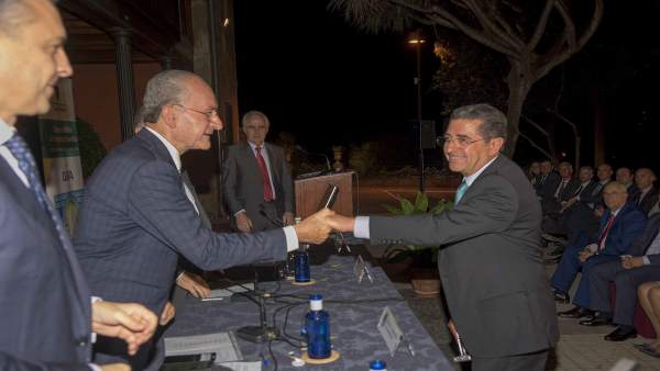 Sola de antequera málaga alcalde cátedra bbva empresa familiar Sola de antequera málaga alcalde cátedra bbva empresa familiar