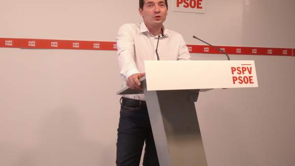 García (PSPV) presenta una queixa contra l'ús de la condició d'alt càrrec del Consell en defensa d'una candidatura García (PSPV) presenta una queixa contra l'ús de la condició d'alt càrrec del Consell en defensa d'una candidatura