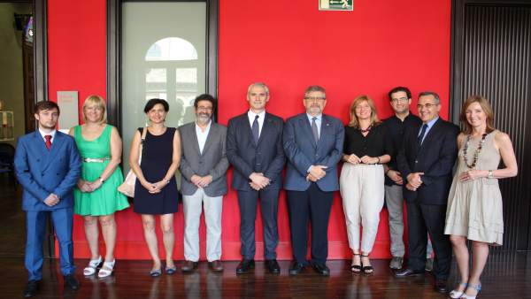 Fundación Ibercaja y Fundación CAI aportan 265.000 euros a la UZ Fundación Ibercaja y Fundación CAI aportan 265.000 euros a la UZ
