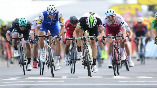 Kittel sprintando junto a Boasson Hagen y Matthews Kittel sprintando junto a Boasson Hagen y Matthews