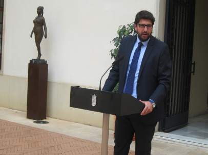 El presidente de la Comunidad, Fernando López Miras
