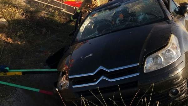 Accidente de tráfico en Zaragoza con un herido Accidente de tráfico en Zaragoza con un herido