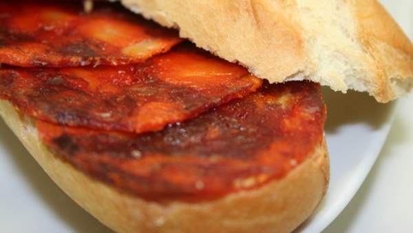 Bocadillo de chorizo Bocadillo de chorizo