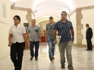Agentes de la Guardia Civil en el Parlament