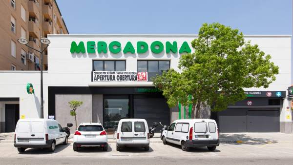Supermercado en Carrera Malilla, Valencia Supermercado en Carrera Malilla, Valencia