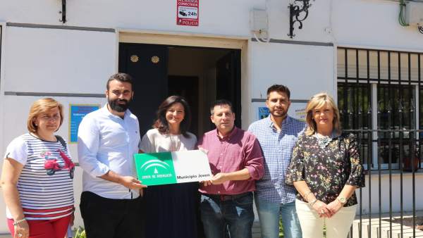 Crespín (centro) en su visita a Peñarroya-Pueblonuevo Crespín (centro) en su visita a Peñarroya-Pueblonuevo