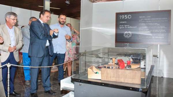 Muestra sobre el turismo en Torremolinos Muestra sobre el turismo en Torremolinos