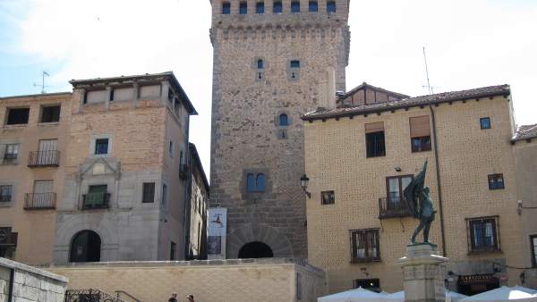 Segovia.- Torreón de Lozoya Segovia.- Torreón de Lozoya