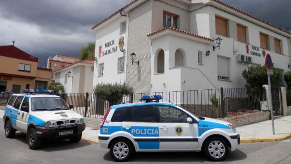 Policía de la Generalitat Policía de la Generalitat