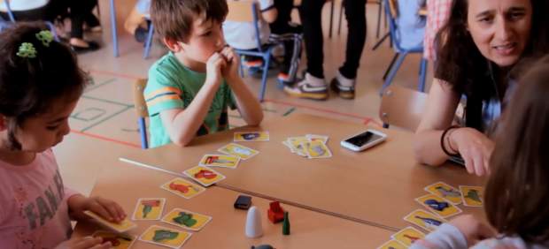 21 juegos de mesa educativos para que los niños aprendan a leer y escribir  mientras se divierten