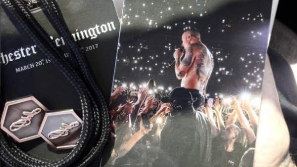 Entierro de Chester Bennington Entierro de Chester Bennington