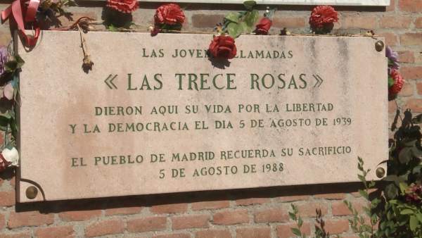 Trece rosas Trece rosas