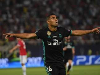 Casemiro celebra su gol