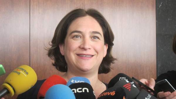 La alcaldesa de Barcelona, Ada Colau La alcaldesa de Barcelona, Ada Colau