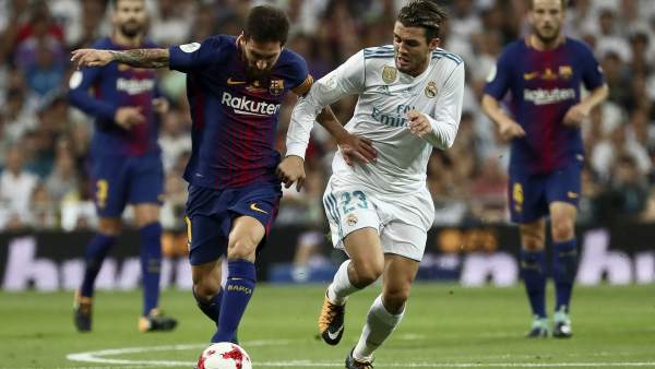 Messi y Kovacic Messi y Kovacic