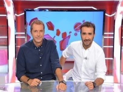 Manu Carreño y Juanma Castaño en 'Noticias Cuatro Deportes'