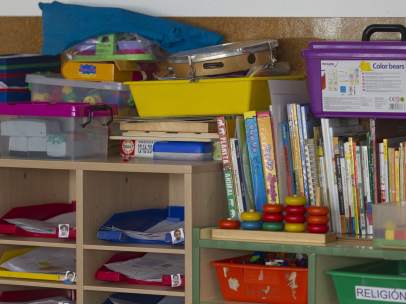 Colegio, aula, primaria, infantil, clase, niño, niña, niños, libros