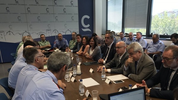 Junta Local de Seguridad Cambrils: conseller Joaquim Forn,alcaldesa Camí Mendoza Junta Local de Seguridad Cambrils: conseller Joaquim Forn,alcaldesa Camí Mendoza
